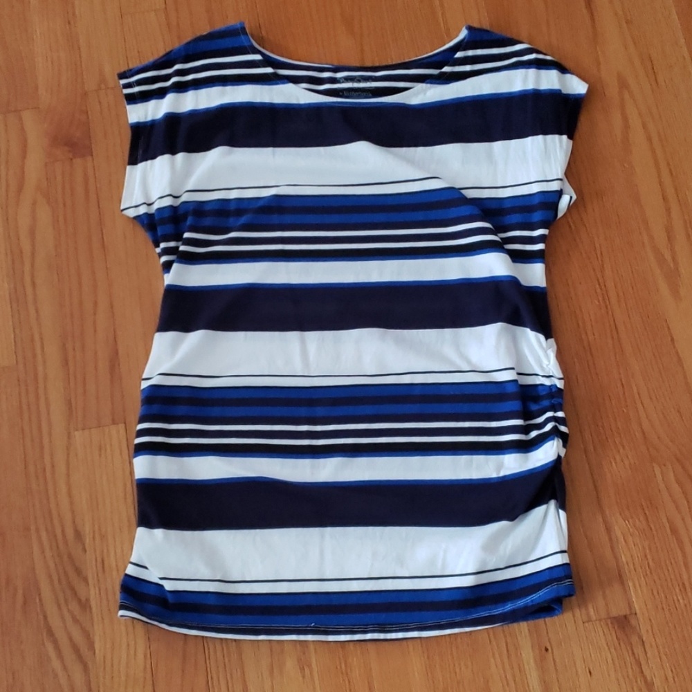 Short sleeve Maternity top